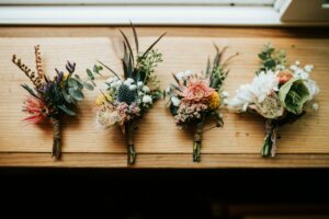 different bouquet options for brides in 2021